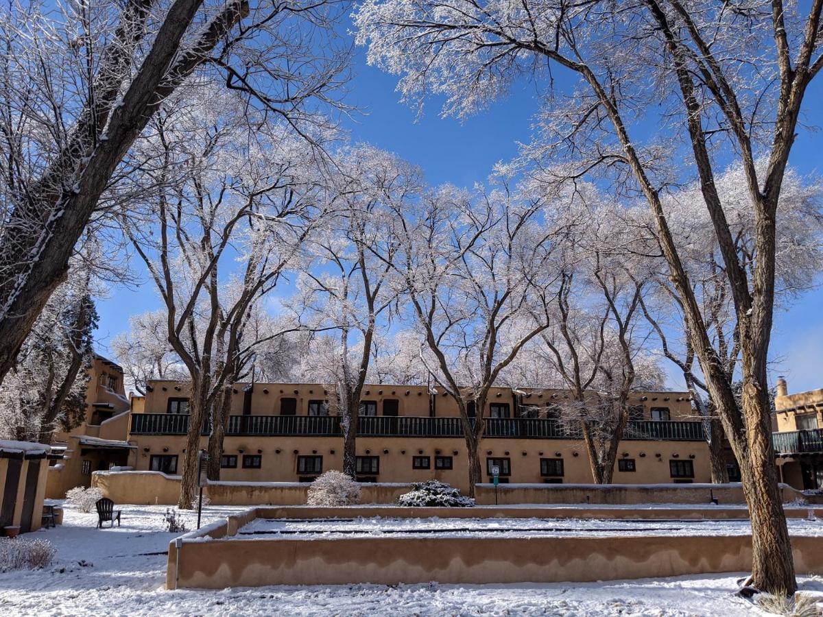 Sagebrush Inn & Suites Taos Buitenkant foto