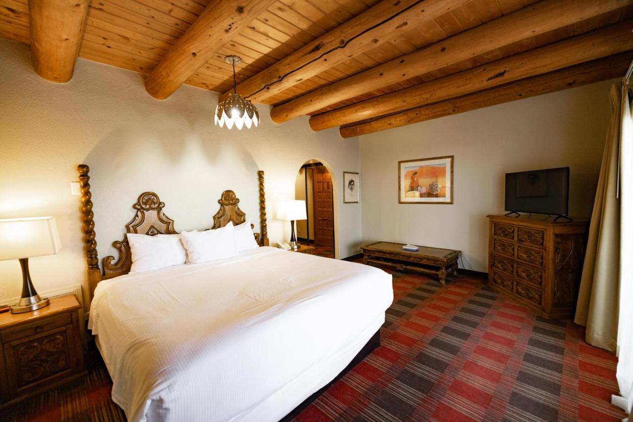 Sagebrush Inn & Suites Taos Buitenkant foto