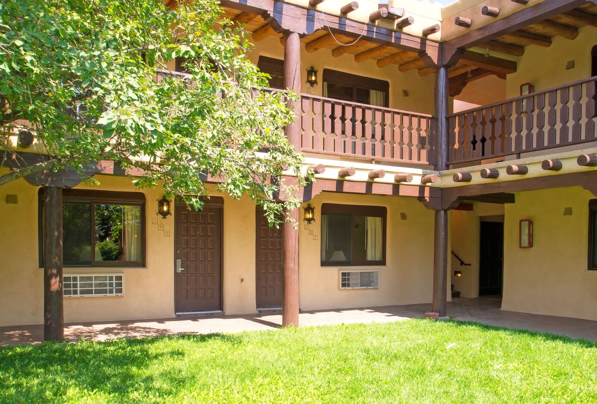 Sagebrush Inn & Suites Taos Buitenkant foto